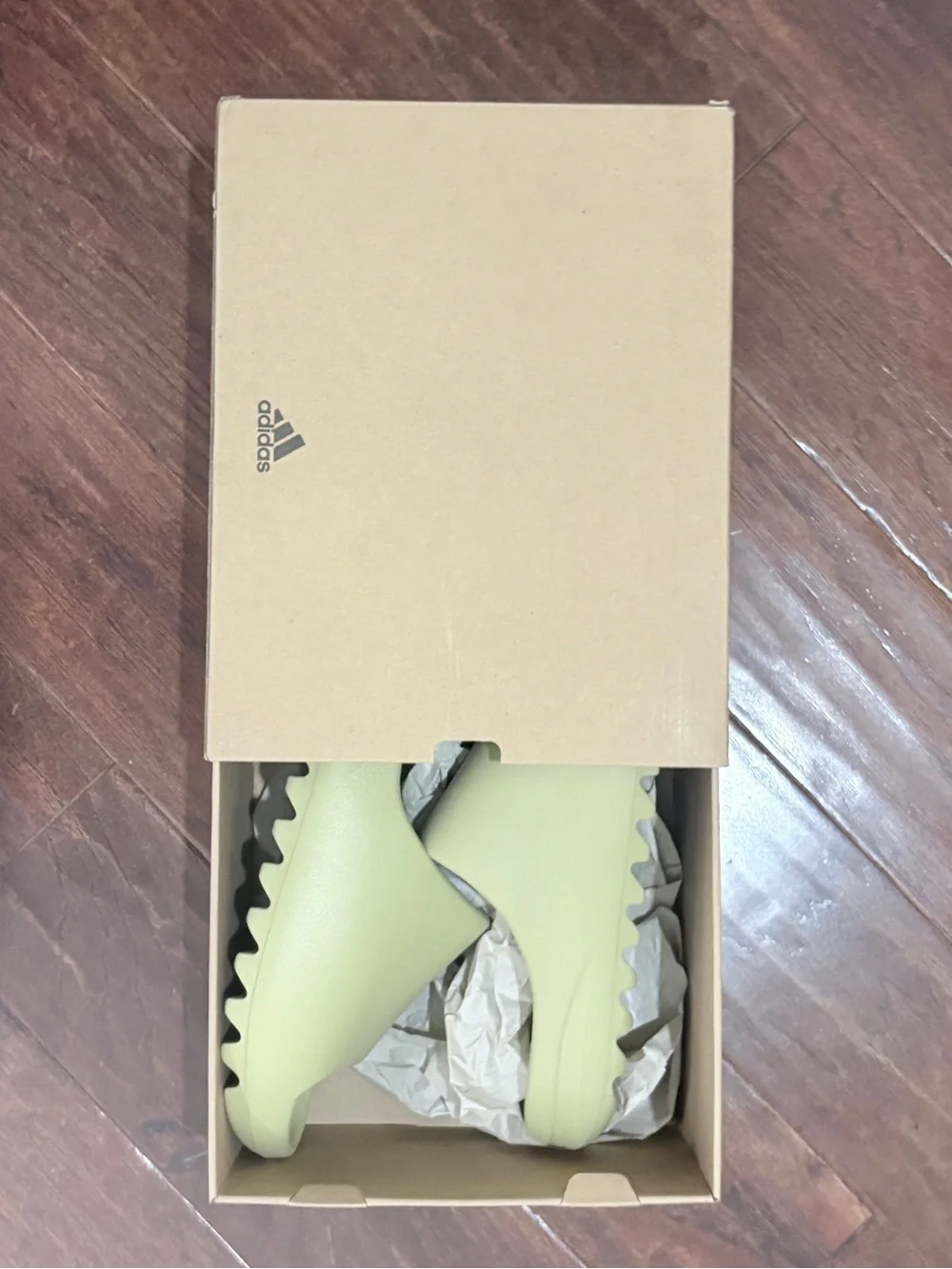 Yeezy Slide Slip-On Sandals in Resin, New in Box